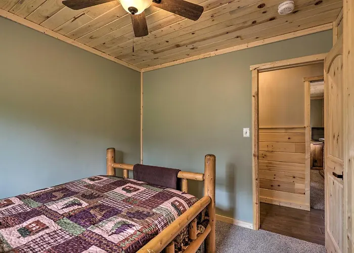 Holiday home Coconino W/ Kayaks ~ 13 Mi To Reservoir *